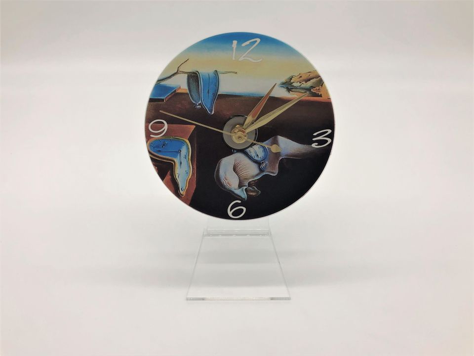 Clock dali