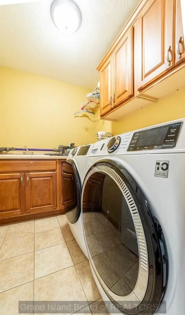 4118 fleetwood rd grand island c 8