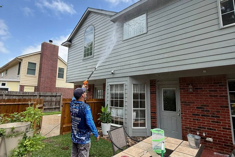House washing