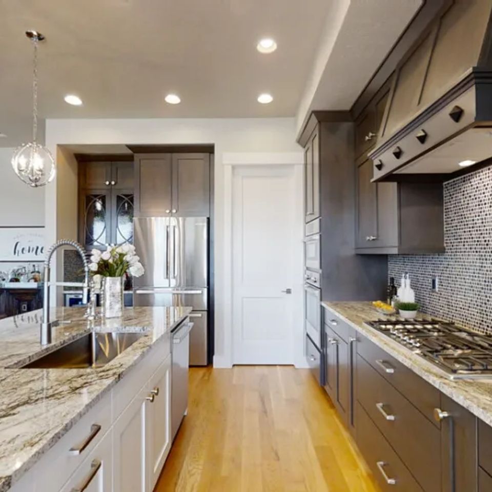 Belay parade kitchen 2 orig