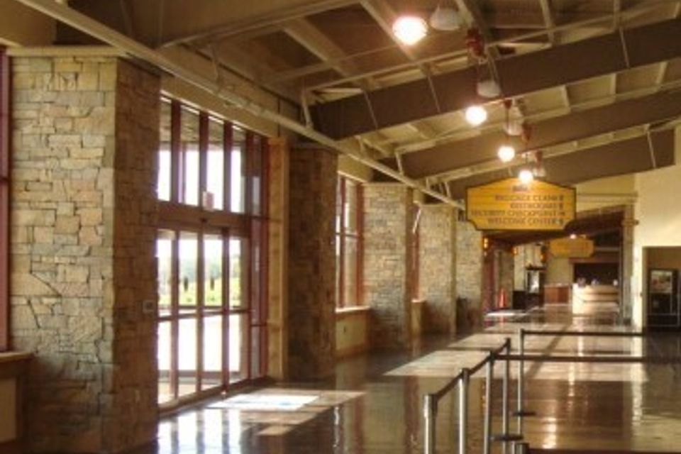 Branson airport dsc00595