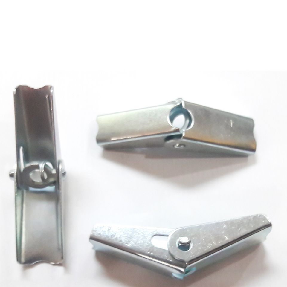 Spring toggle