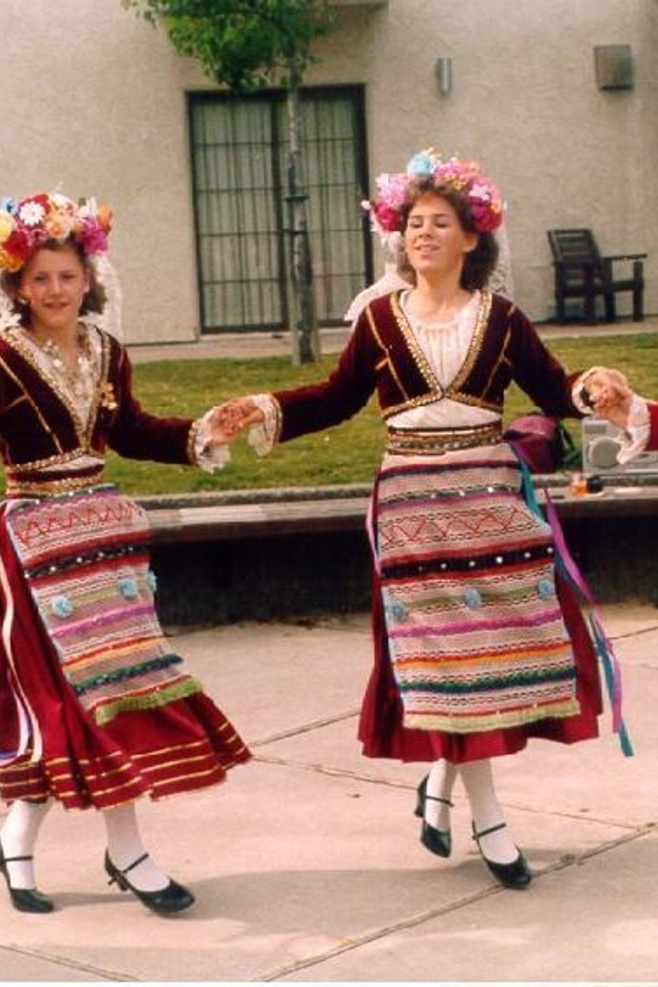Photos 1986 kalamatianos girls 376