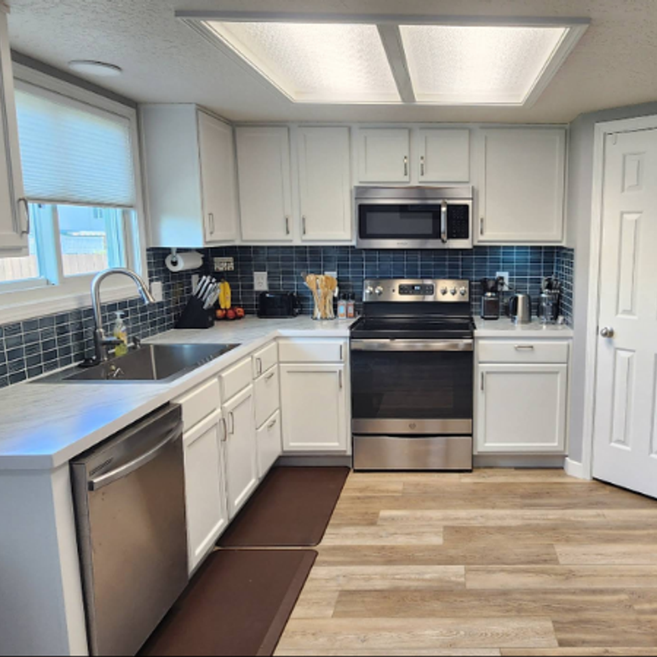 Kitchen 1