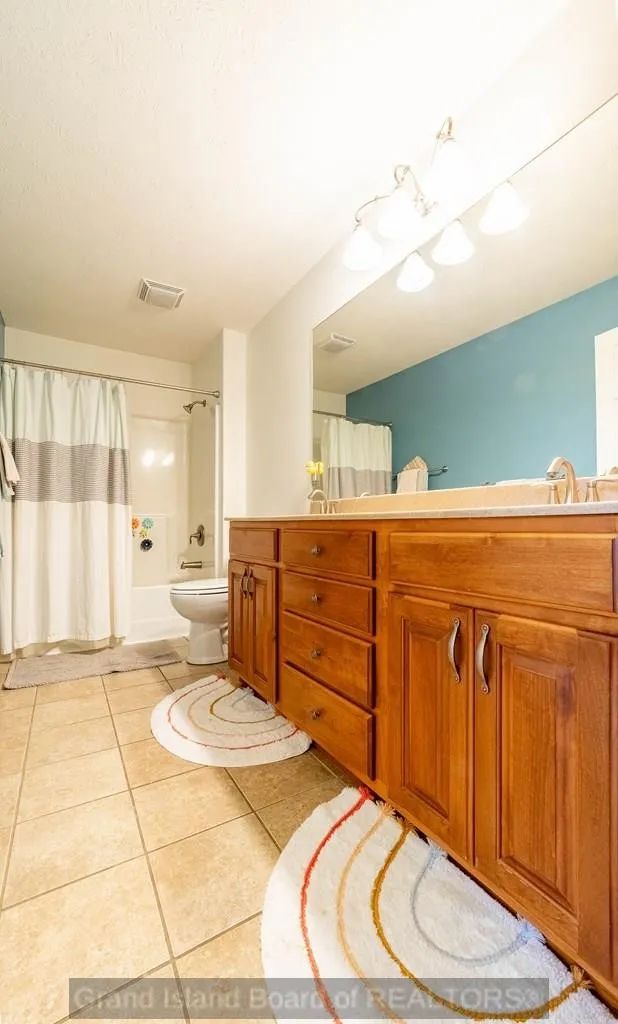 4118 fleetwood rd grand island d 7