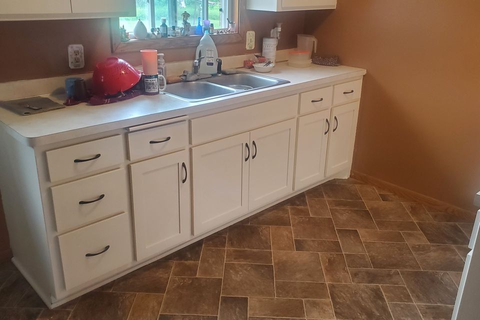 Kitchen re face tg