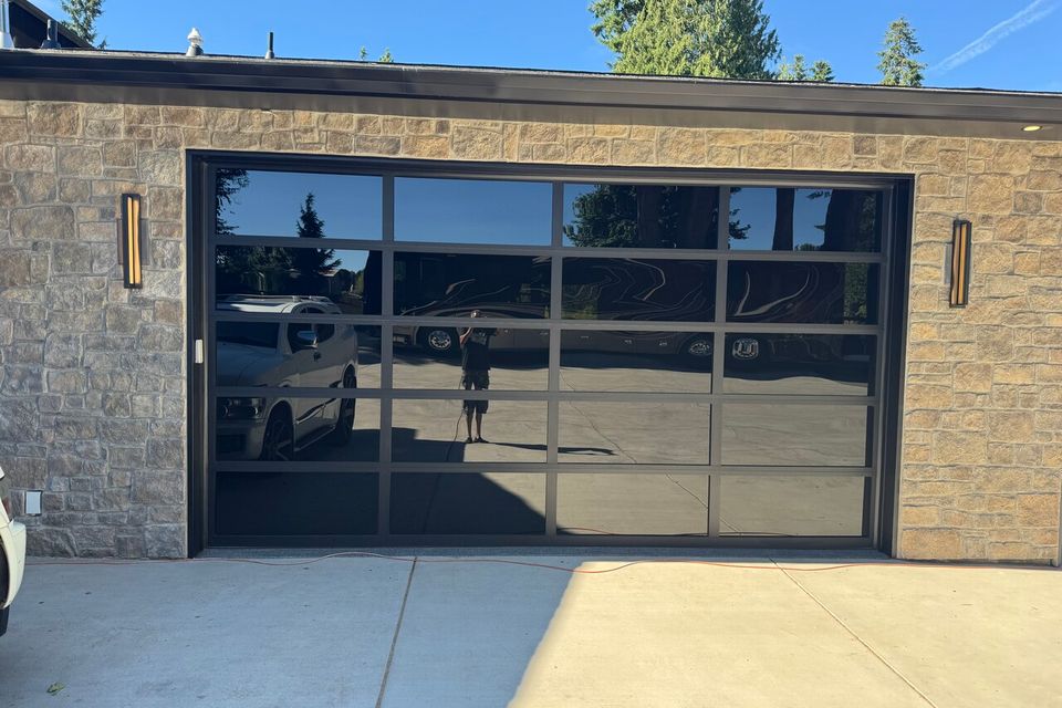 Garage window tinting