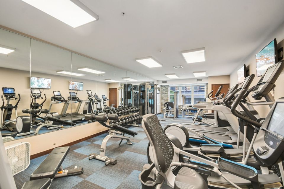 81 web or mls old hudson rd 2509 913