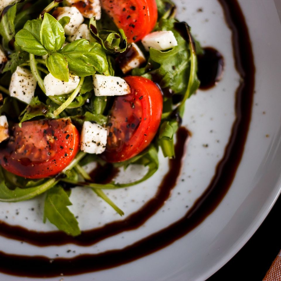 Tomato mozzarella g49be1faae 1920
