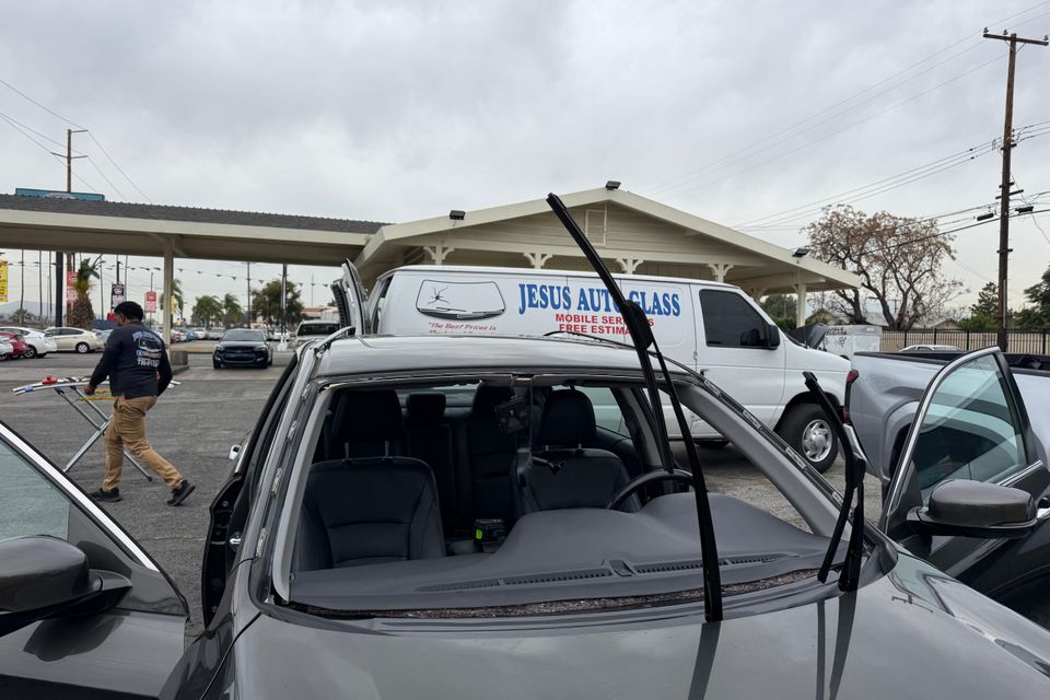 Jesusautoglass22