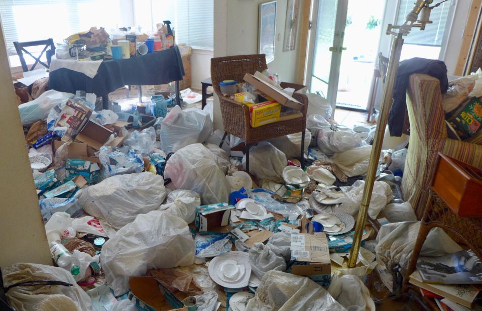 Hoarding 01
