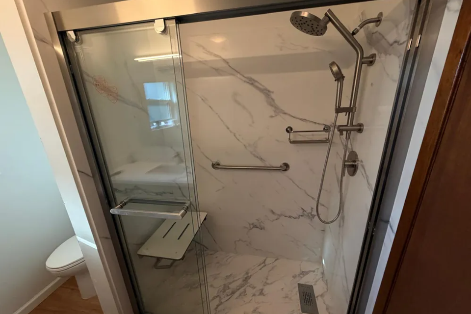 Bathroom 4