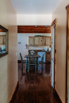 Riverwood 4076