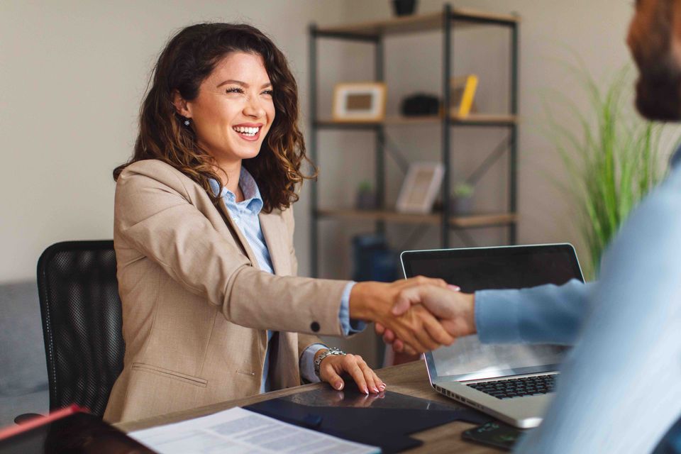 6 tips for hiring a sales rep for your web design agency 
