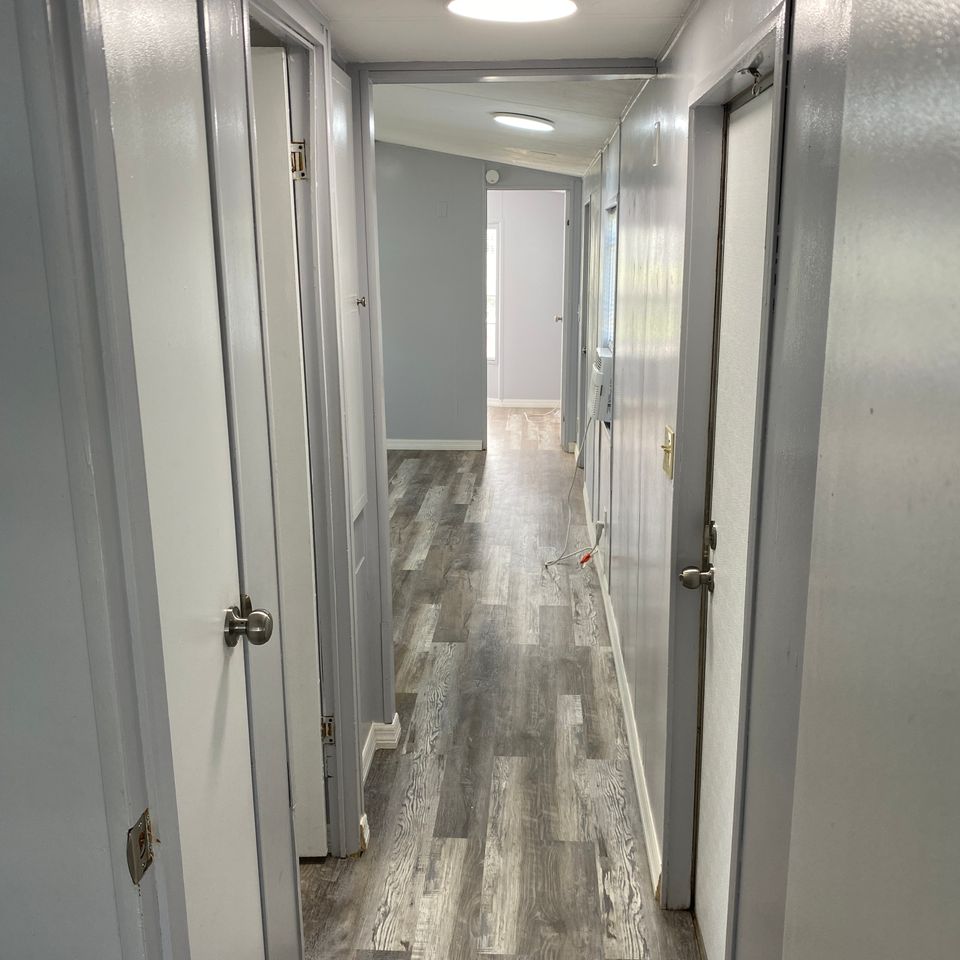 Lot 18 hall