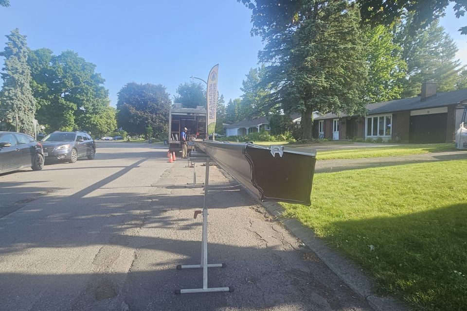 Picture 2   end cap view