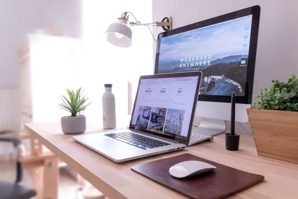 7 reasons why small business websites are vital