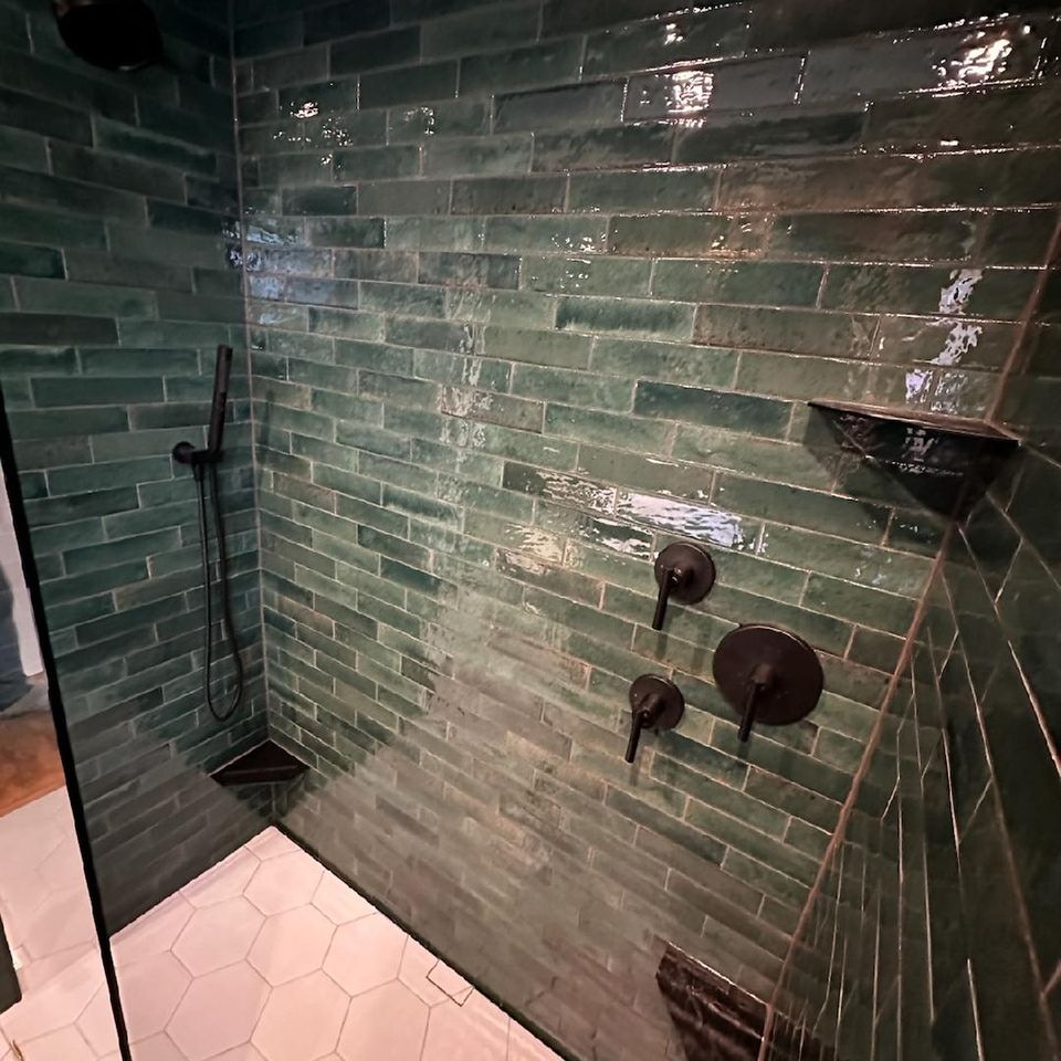 Greenbathroom2