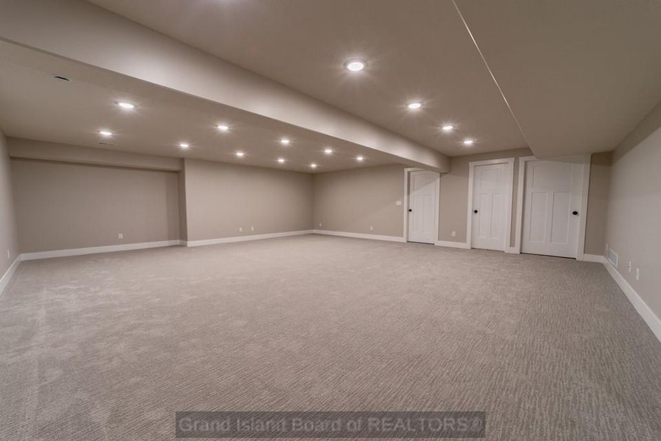 3760 lilac ln grand island  ne 68803 c 7