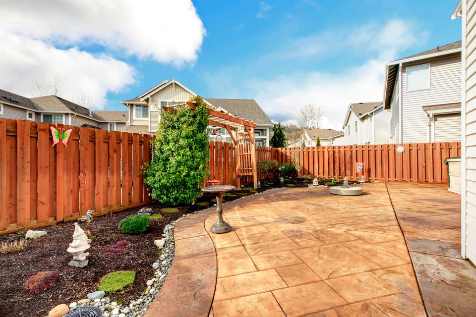 Cedar Wood Fence Installation & Repair in Twin Falls, ID