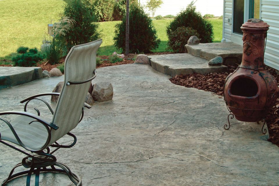 Select outdoor solutions   tulsa oklahoma   decorative stamped stained concrete   concrete stamp options   natural stone   heavy stone   hestte 001