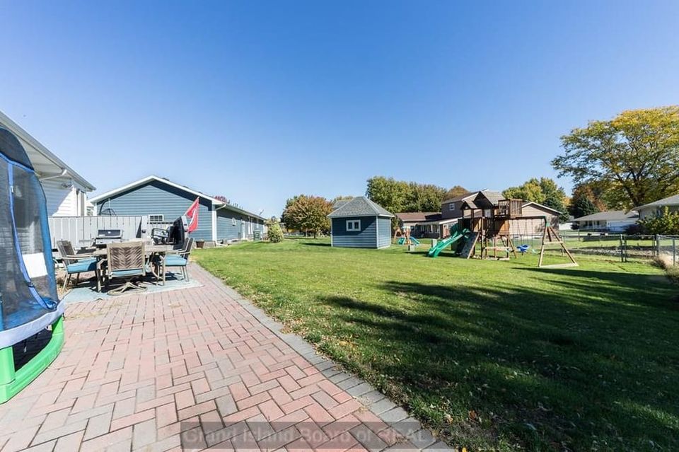 4063 palace dr grand island  ne 68803 d 5