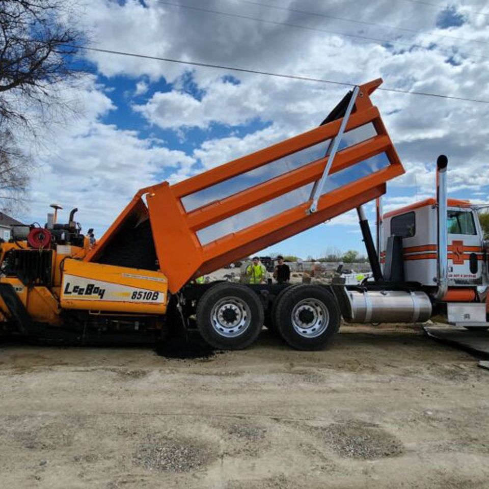 Prime Construction & Asphalt Caldwell ID Peterbuilt