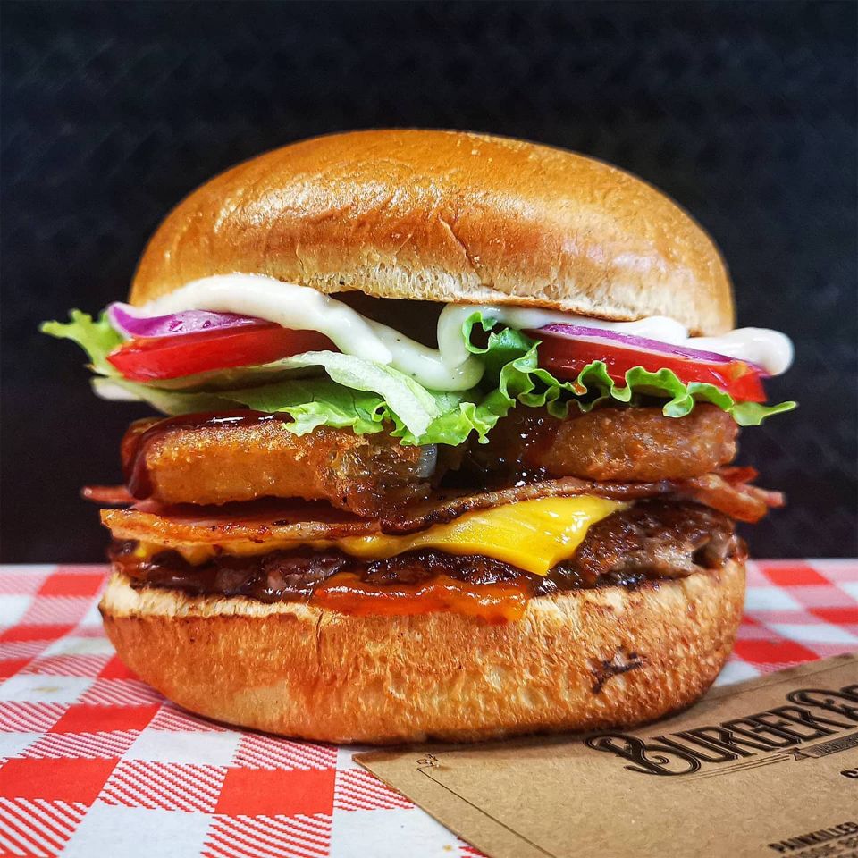 Burger g8cef8781a 1920