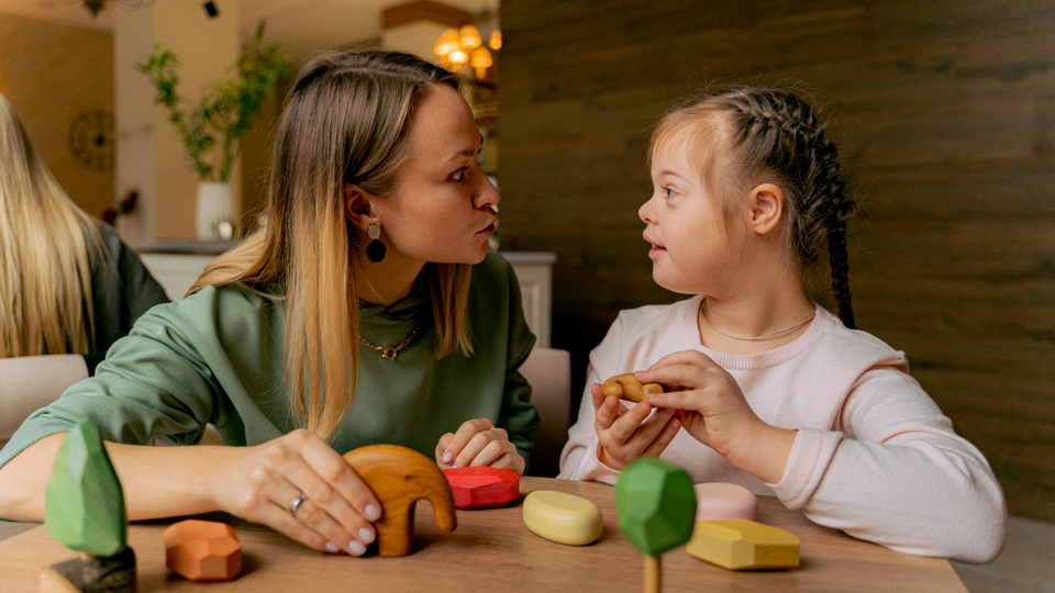 Behavioral therapy service logo with plant icon (website) (2)