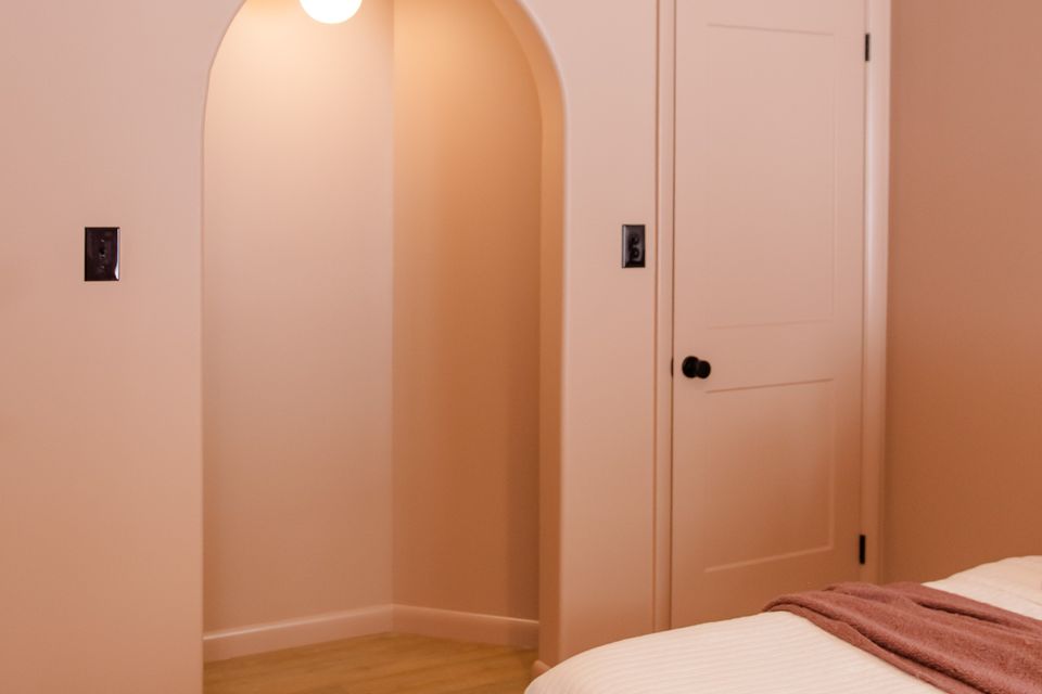 interior painting bedroom color drench