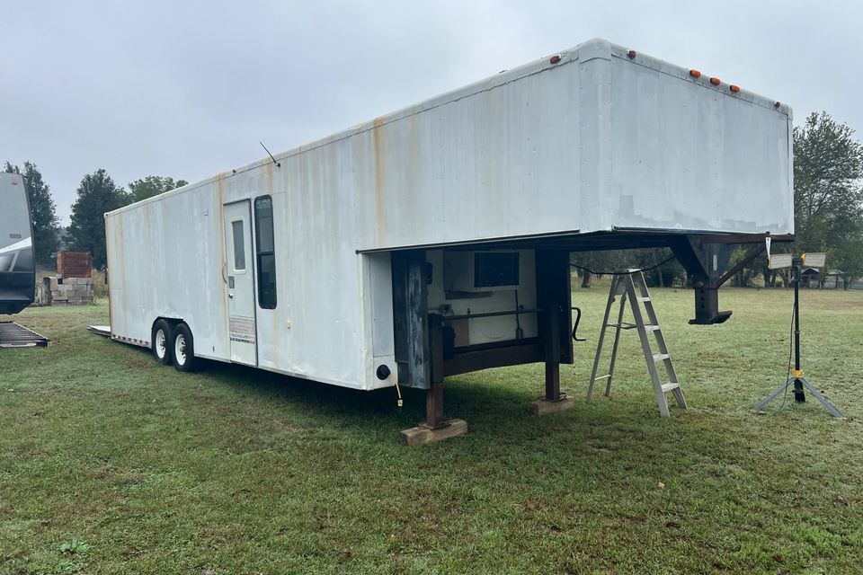 Lynchburg enclosed trailer