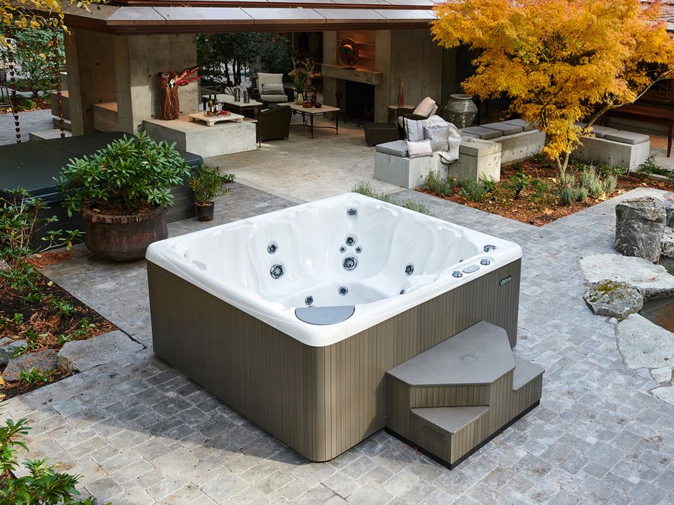 Beachcomber hot tub