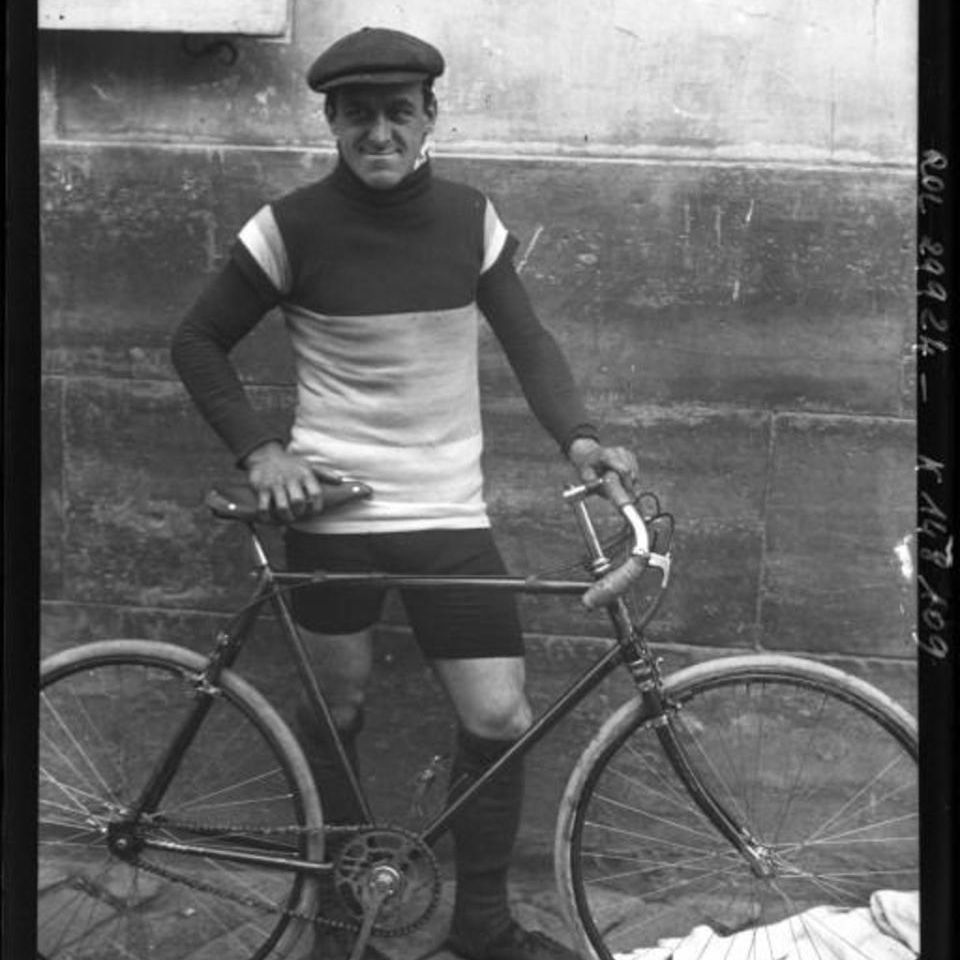 Jacquelion protrait du coureur cycliste20140505 7499 3t4t8o