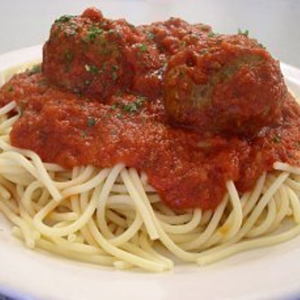 Spaghetti and meatballs20160801 22618 1gf9ril
