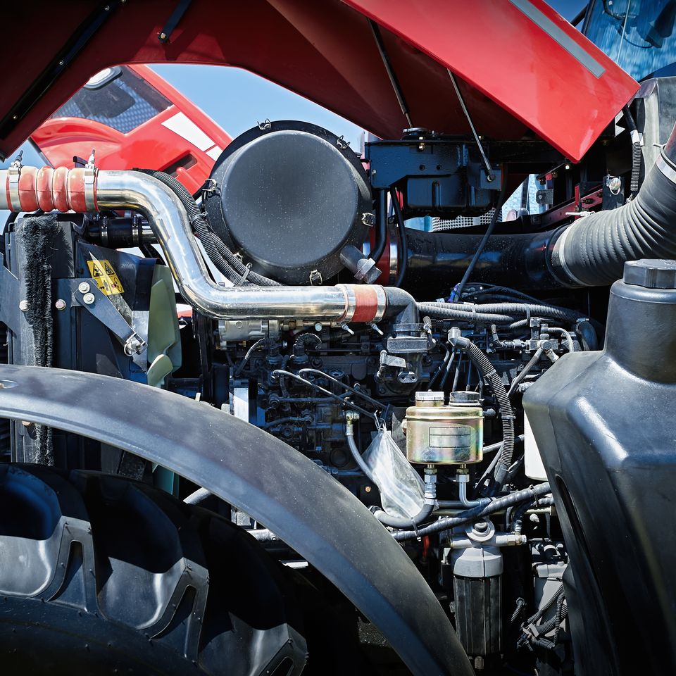 Tractor engine
