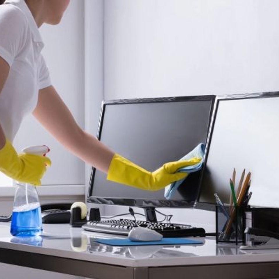 Office cleaning 06