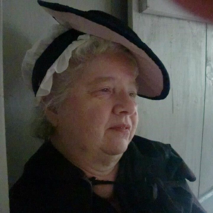 Judy cataldo (colonial dress) (3)