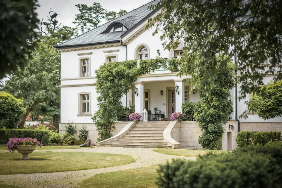 Beautiful $3 million luxury home just listed for sale, professionally marketed by a realtor with strong digital and web exposure.