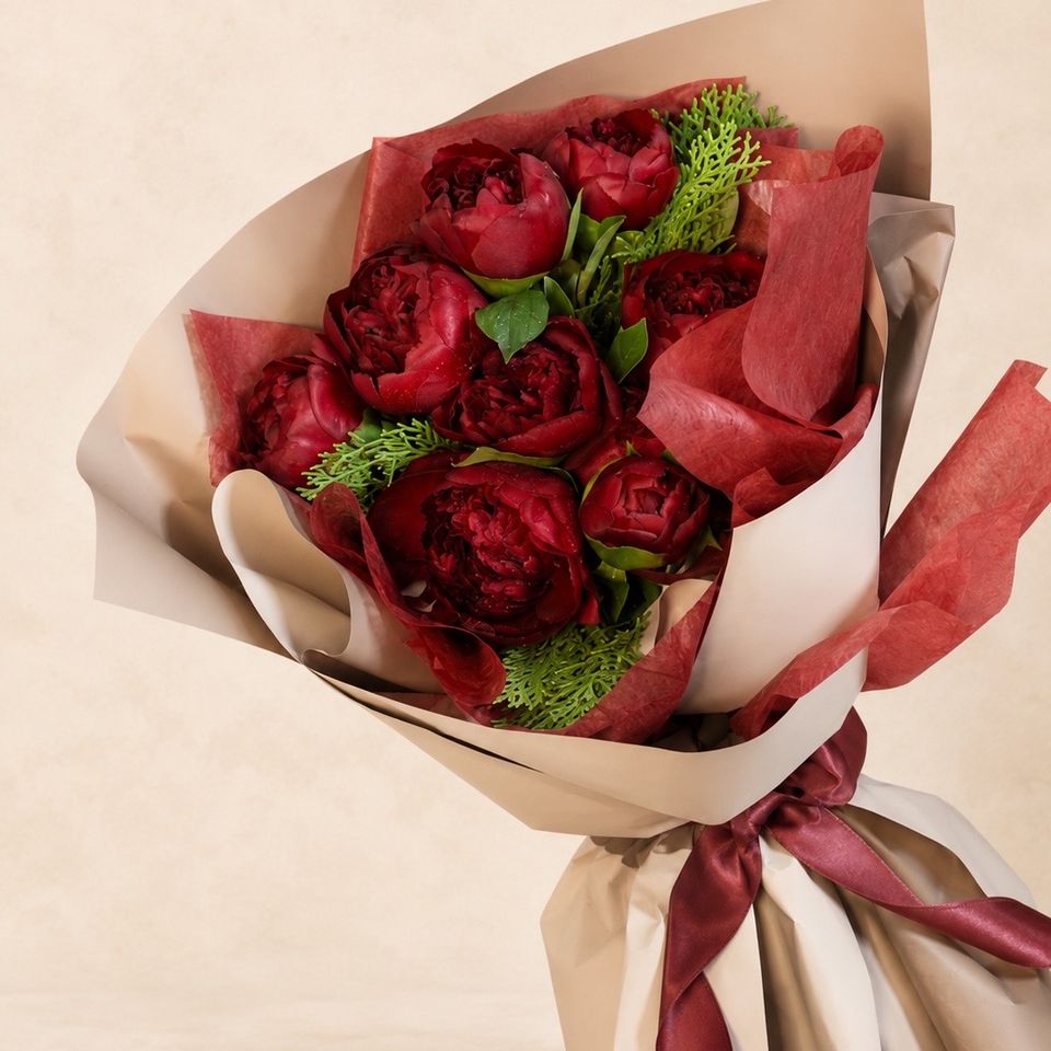 Just red 100 peonias