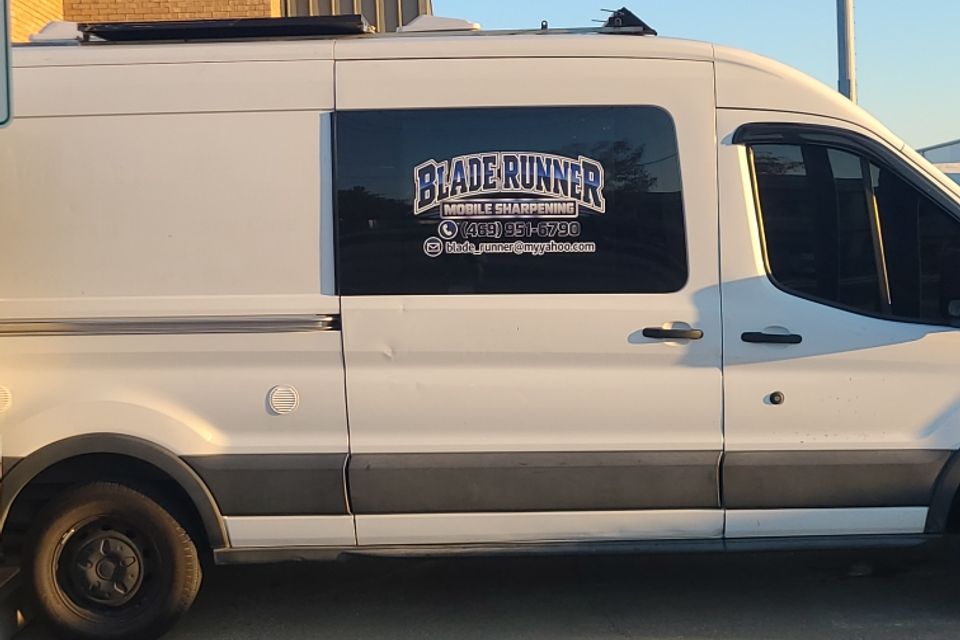 Blade runner mobile sharpening van