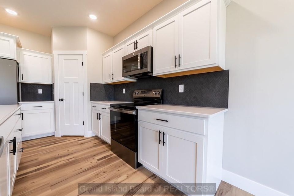 3760 lilac ln grand island  ne 68803 a 7