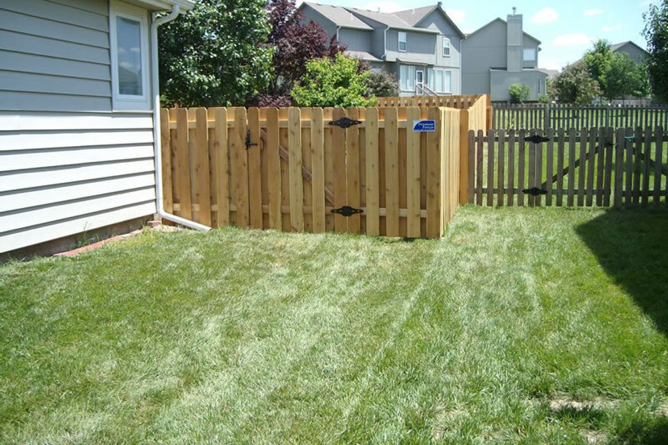 Wood fence 4
