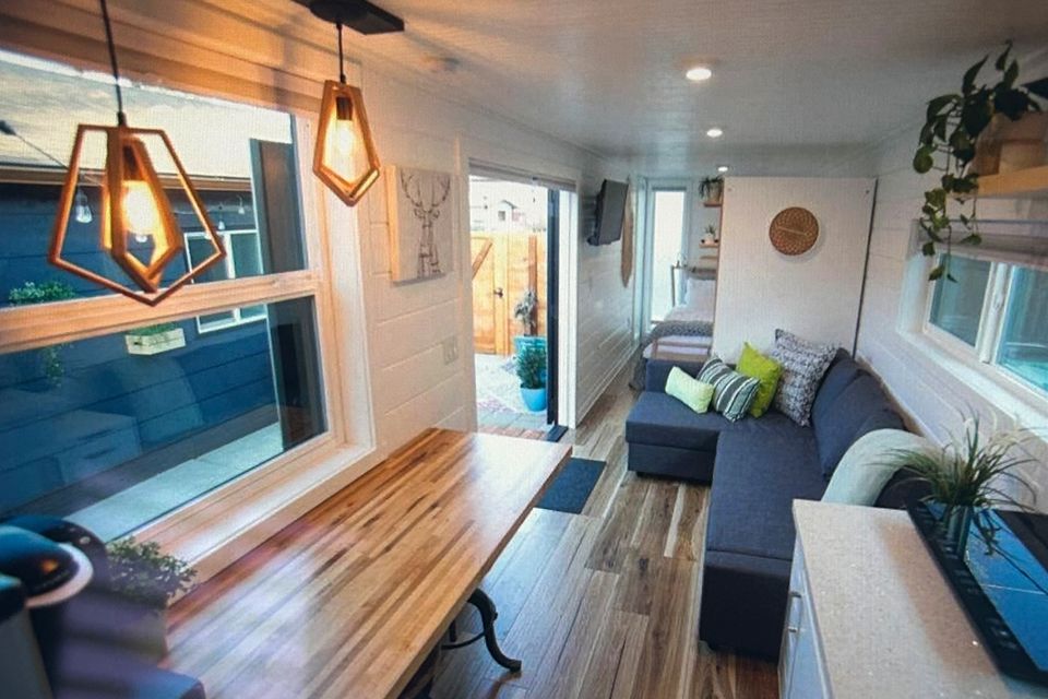 Residential construction container