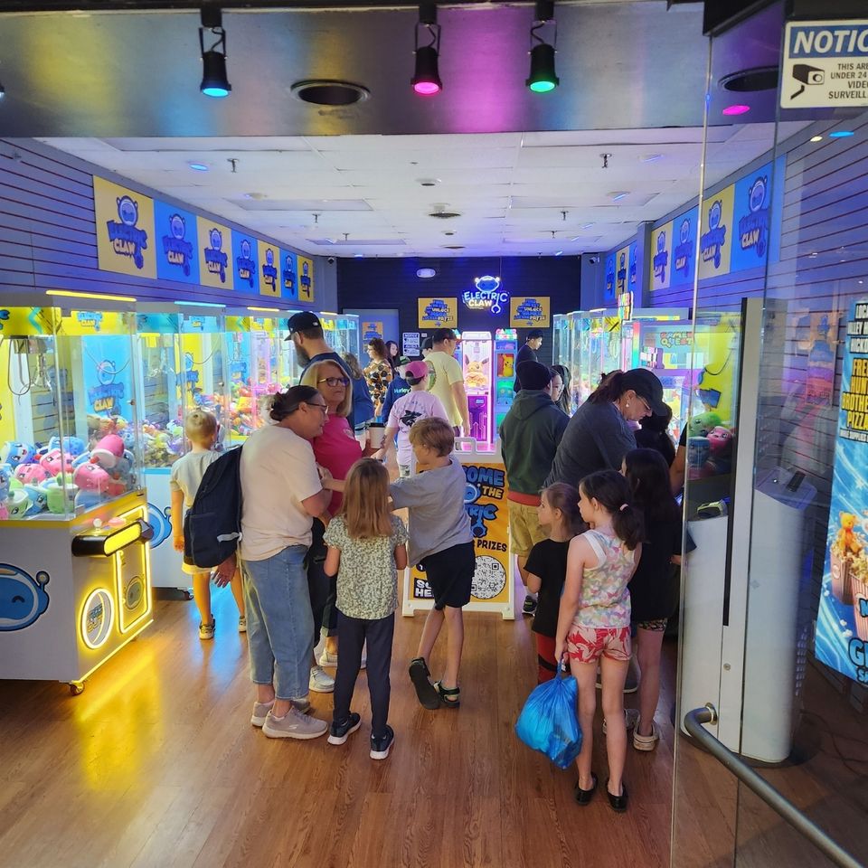 Electric claw   rad vending (4)