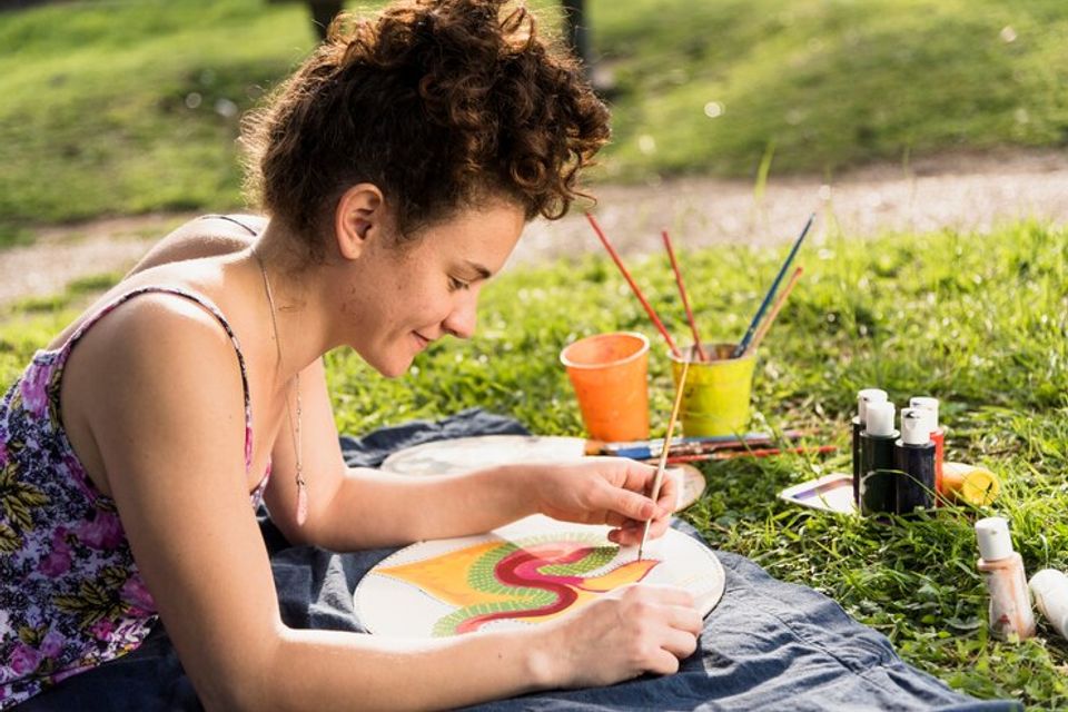 Girl painting canvas park 23 2148002542