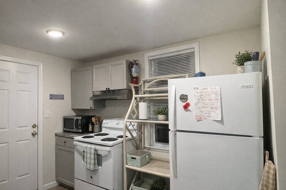 Unit 4 kitchen