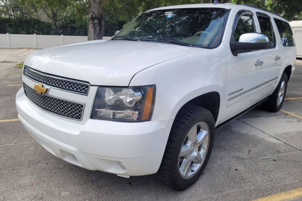 2012 chevrolet suburban ltz 4x4 4dr suv