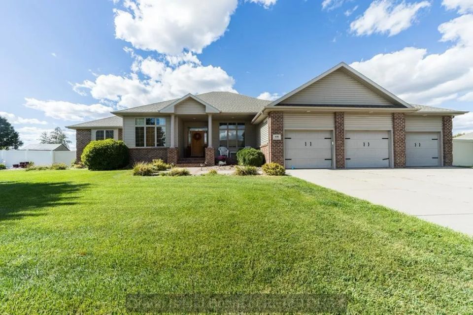 4118 fleetwood rd grand island a 1