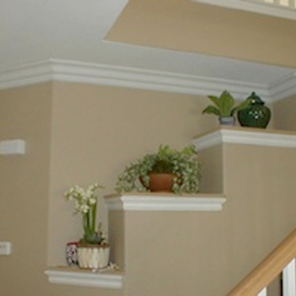 Crown moulding s
