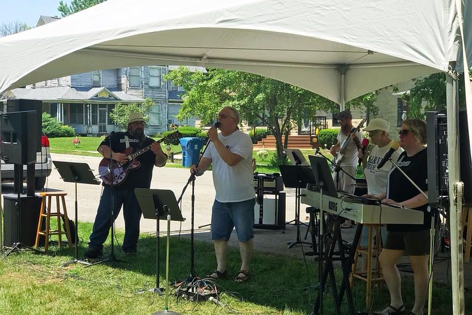 36407250 2131417146886656 3580561136270966784 n